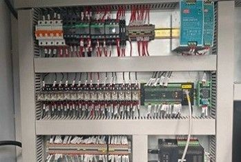 04. 고품질 전기 부품 적용